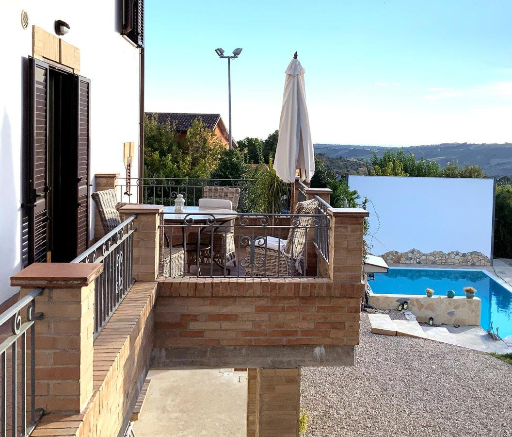 La Vigna Di Ranco Agriturismo Paglieta Eksteriør billede